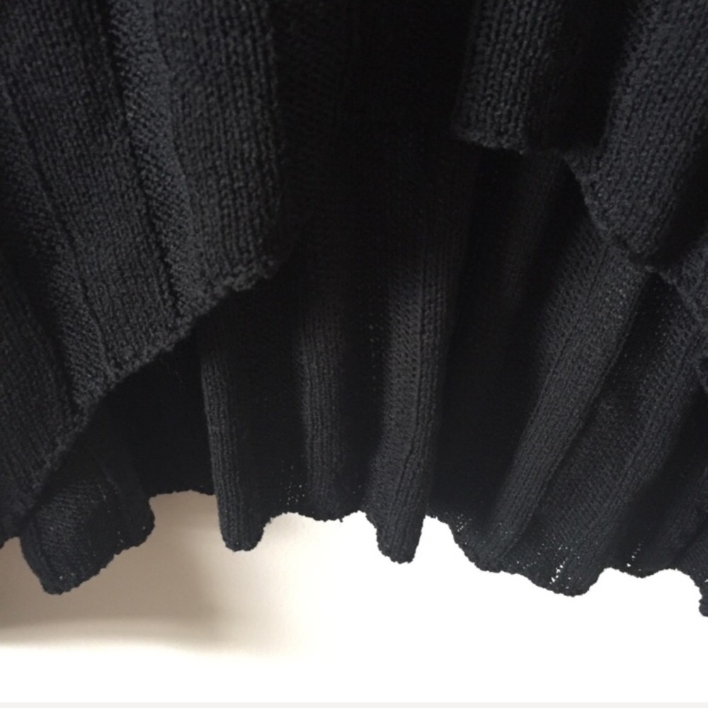 Slouchy Ribbed Sweater - Picture 6 of 8